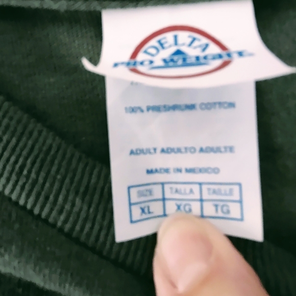 Jeep with Canoe Delta Pro Weight XL - Picture 6 of 6